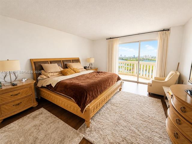 Williams Island High-Floor Waterfront Condo photo 2