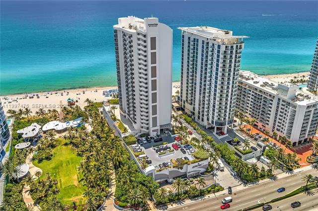 Oceanfront Ocean Point Beach Club 2BR photo 3