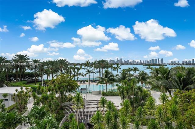 Flamingo South Beach Bay View Luxury 2BR photo 2