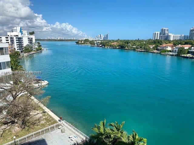O Residence Waterfront: Luxury 2BR Miami