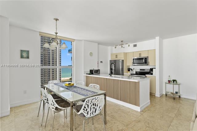 King David Penthouse: City & Ocean Views