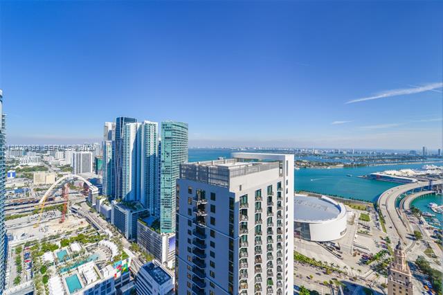 Natiivo Miami: Bay Views, Downtown Luxury 2BR