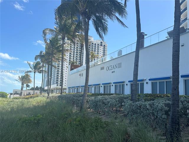 Ocean Three Oceanfront Pool & Beach Access