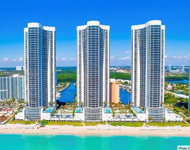 Luxury Trump Tower III Oceanfront Condo