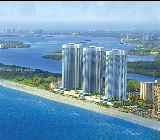 Luxury Trump Tower III Oceanfront Condo photo 3