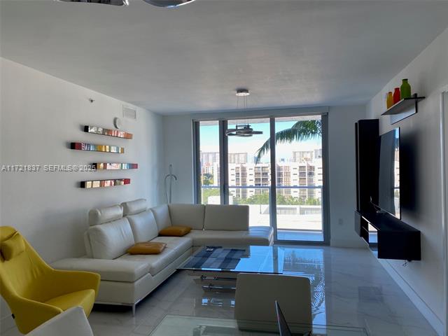 Sunny Isles Condo With Closed Den Near Beach photo 3