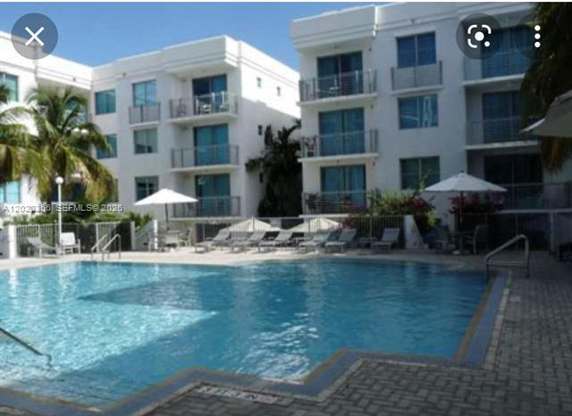 The Cosmopolitan: 2BR Beach-Close Miami Gem photo 3