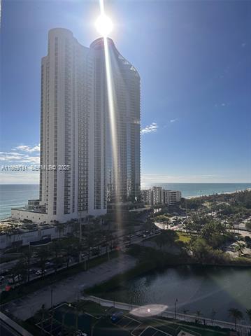 Trump Tower III Oceanfront Turnkey 2BR