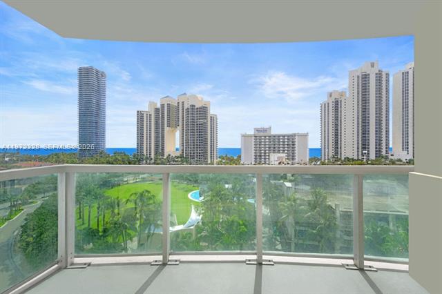 Newly Remodeled Sunny Isles Beach Waterfront 2BR