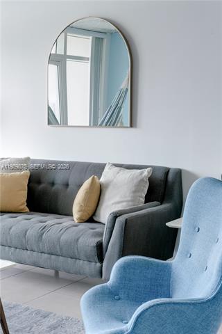 Sleek Midblock Miami Condo With Pool photo 3