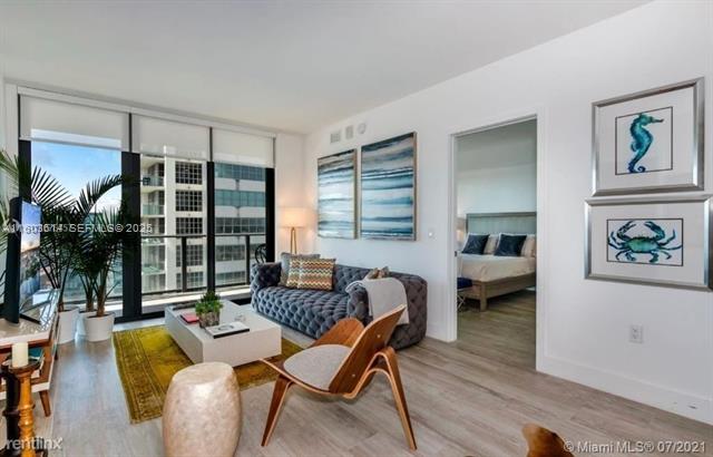 3401 Midtown: 24Th Floor Bay Views photo 3