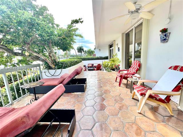 Turnberry Isle Waterfront Townhouse With Terraces photo 3