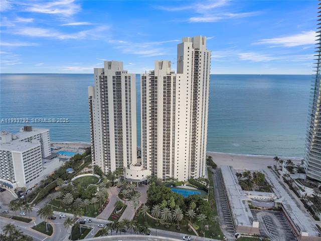 Ocean Two: Renovated 2BR With Dual Balconies