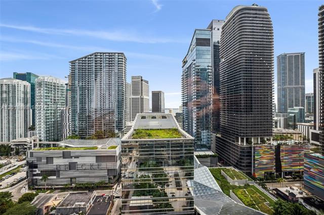 Rise Brickell: Luxury European-Style 2BR