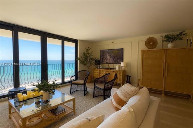 Oceanfront Penthouse With Den In Surfside photo 3