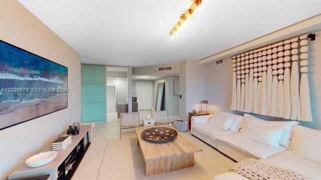 Fully Remodeled 3BR Aventura Condo photo 2