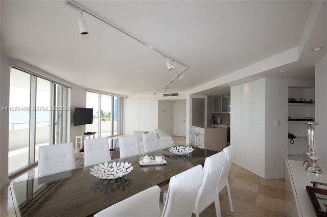 Renovated Seacoast 5151 With Direct Ocean Views photo 3