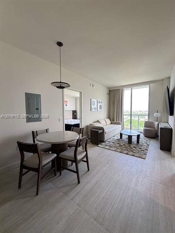 Domus Flats Unit 911 - Modern 2BR/2BA
