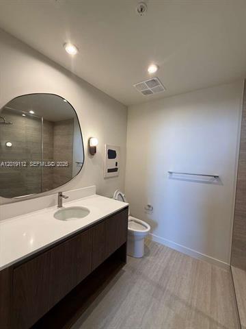 Domus Flats Unit 911 - Modern 2BR/2BA photo 3