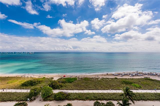Penthouse Oceanfront 4BR In Surfside Heart