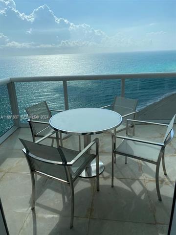 Trump Palace Oceanfront Luxury 2BR photo 3
