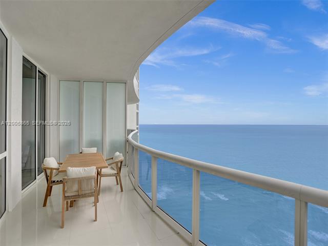 Trump Towers Oceanfront With Tulum Vibes photo 2
