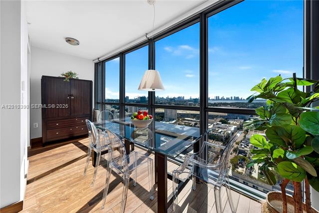 Setai Residences: High-Floor Oceanfront Luxury photo 2