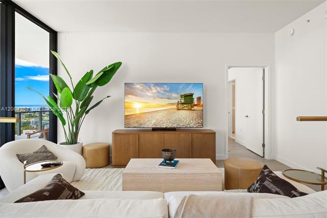 Ocean View High Floor at Five Park Miami Beach photo 2