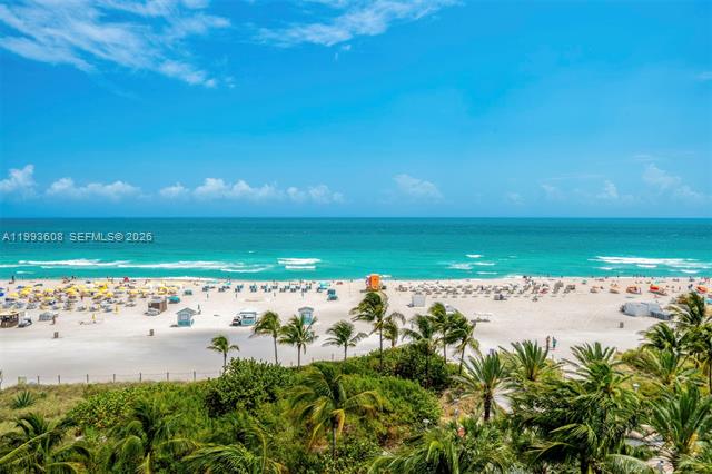 1500 Ocean Corner: Oceanfront Luxury With Spa Bath