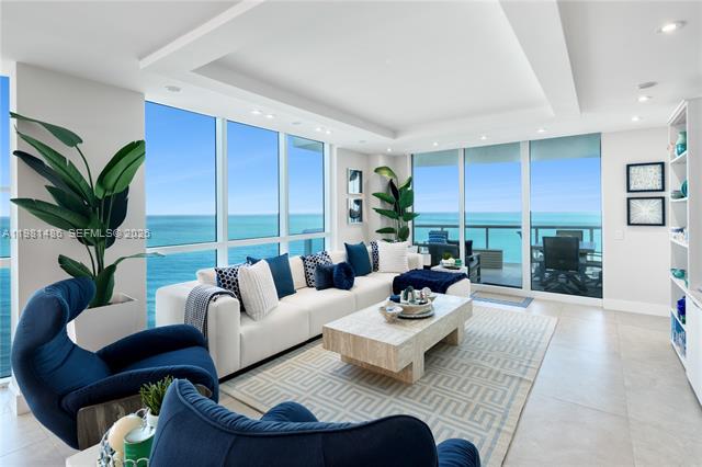 Mosaic Miami Beach: Direct Oceanfront 3BR photo 2