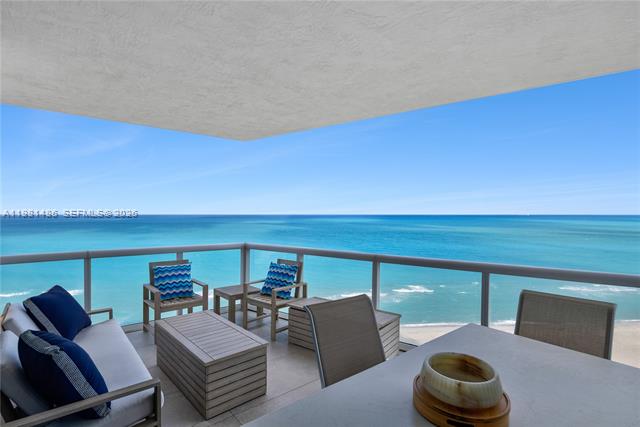 Mosaic Miami Beach: Direct Oceanfront 3BR photo 3