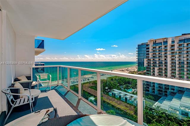 Roney Palace Ocean View With 1 Hotel Amenities