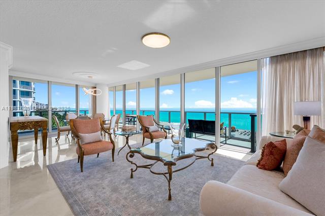 Il Villaggio Oceanfront With Private Beach Access