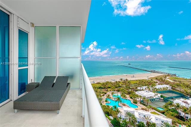 Continuum Beachfront With Dual Balconies