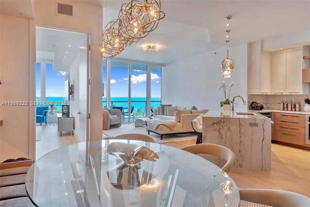 Continuum South Beach: Oceanfront Luxury 2BR photo 2