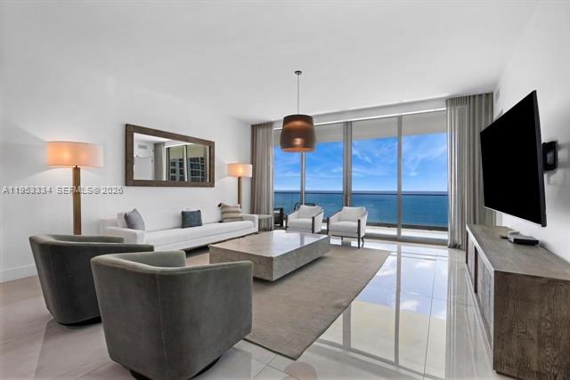 Armani Casa Oceanfront With Service Quarters photo 3