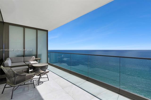 Armani Casa Oceanfront With Service Quarters photo 2