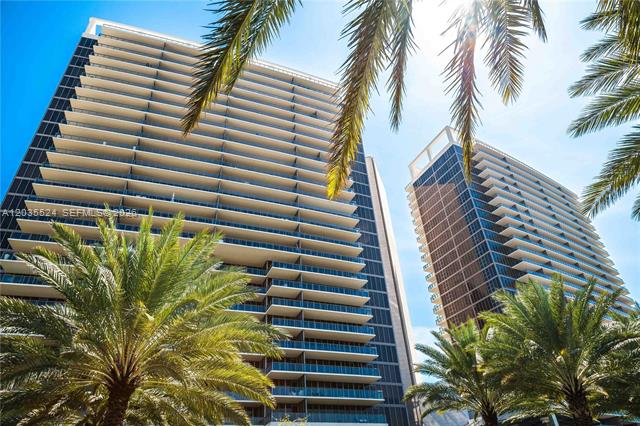 St. Regis Bal Harbour: Ocean Views, 3 Terraces