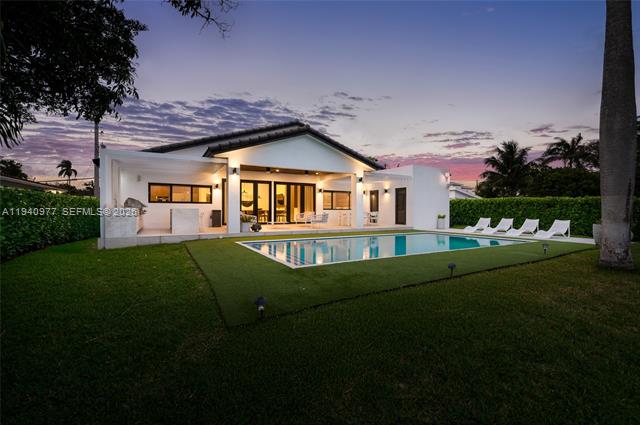 Enchanted Lake Modern Home With Pool & Views