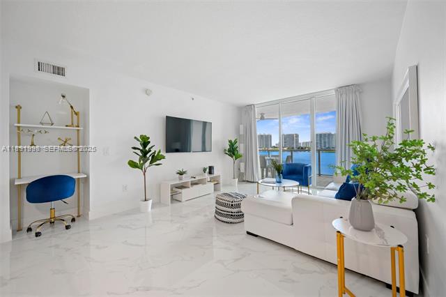 Marina Bay Upgraded 2BR With Bay Views photo 2