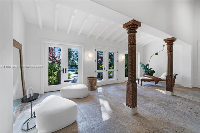 Mediterranean Estate On Palm Island Waterfront photo 3