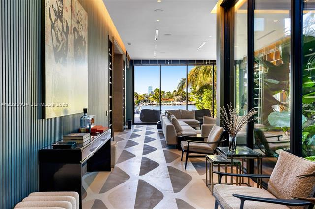 Bay View Estate With Private Dock On Venetian Islands photo 2
