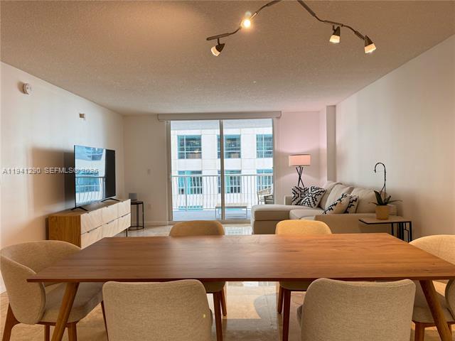 Brickell Bay Condo With In-Unit Washer/Dryer