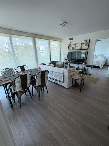 Bay Harbor Club Modern 2BR With Rooftop Pool
