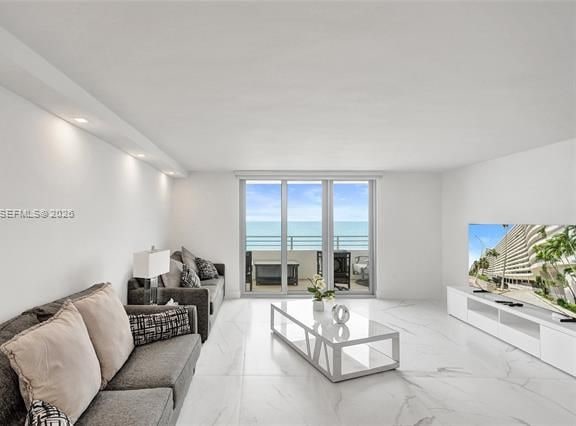 Direct Oceanfront On Millionaire's Row, Miami Beach photo 3