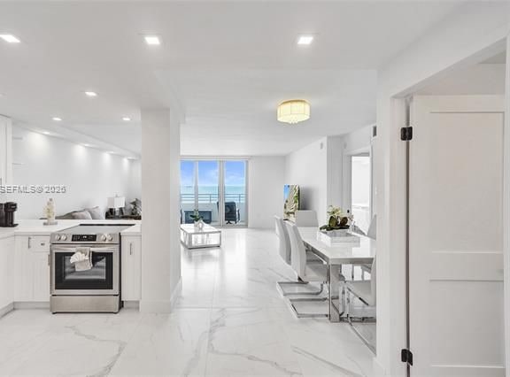 Direct Oceanfront On Millionaire's Row, Miami Beach photo 2