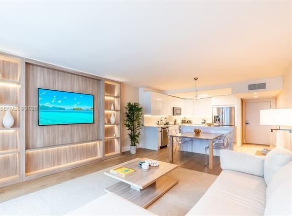 Roney Palace Luxury 1BR, 1Hotel Amenities