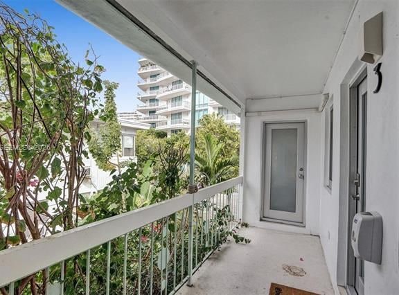 South Beach Gem Near Lincoln Road Mall