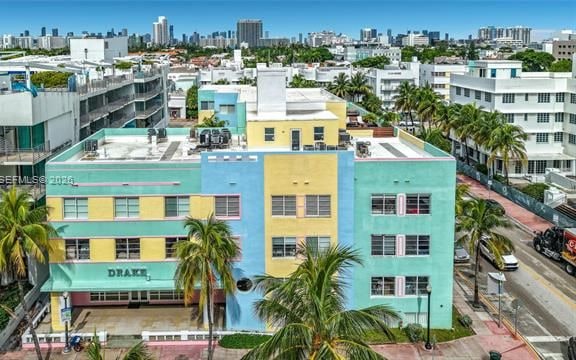 Renovated Corner Unit On Ocean Drive, Miami Beach photo 2