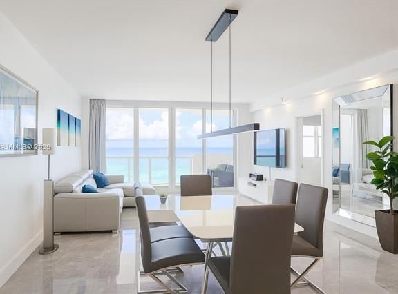 The Pavilion Oceanfront: Remodeled 2BR Miami Beach photo 2